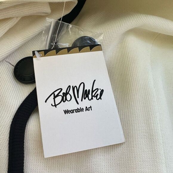 Bob Mackie White Knit Button Down Cardigan Black Wavy Trim Wearable Art M NEW - Picture 8 of 10